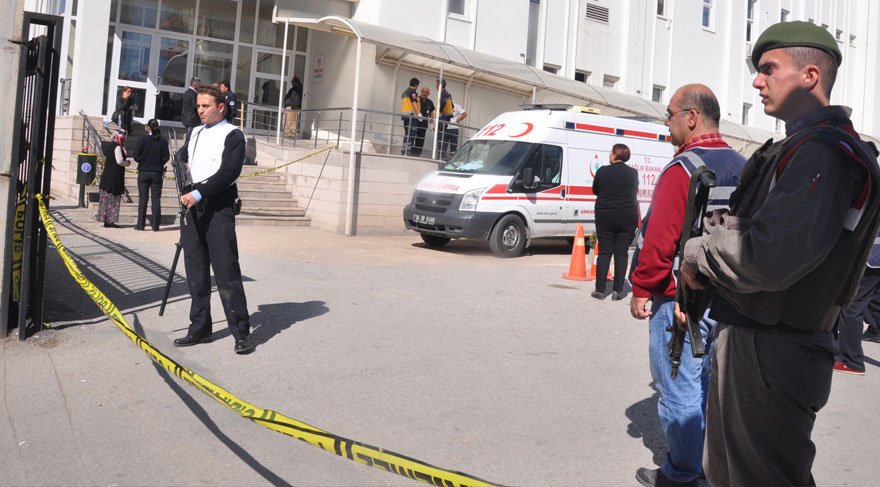 Ankara'da hastanede çatışma: Bir polis şehit