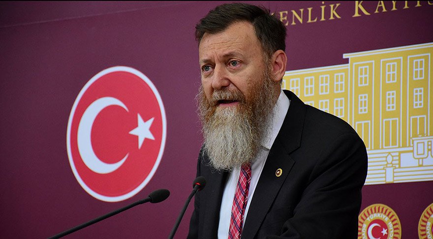 Aytuğ Atıcı