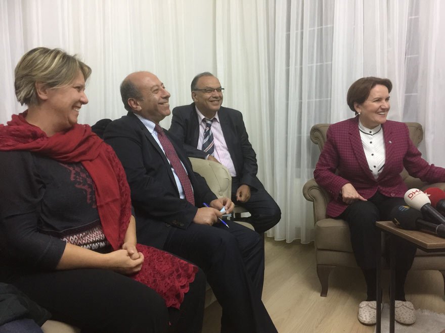 Fmedya.com.tr Ankara Temsilcisi Zeynep Gürcanlı, Akşener'in evinde...