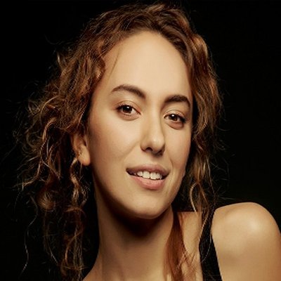 Sette korkunç kaza! Duygu Sarışın ’ın yüzü mü yandı?