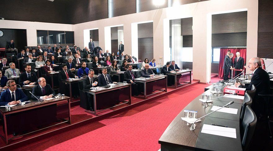 CHP’de son dakika: Yeni MYK belli oldu! Listede sürpriz isimler var…