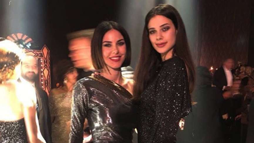 Defne Samyeli ve kızının mini tercihi