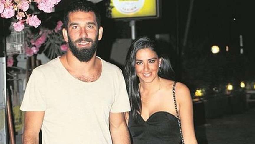Arda Turan ve Aslıhan Doğan, Boğaz’da ev tuttu