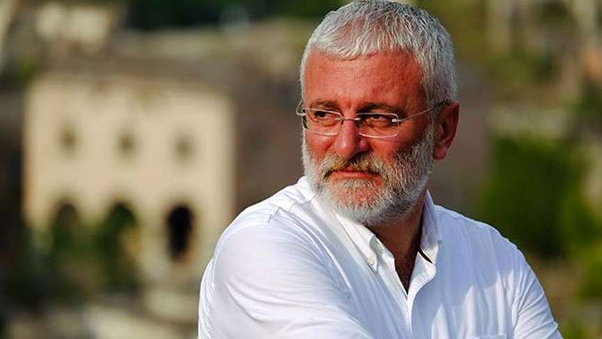 Onur Akın: “TRT farklı düşünen sanatçılara ambargo uyguluyor”
