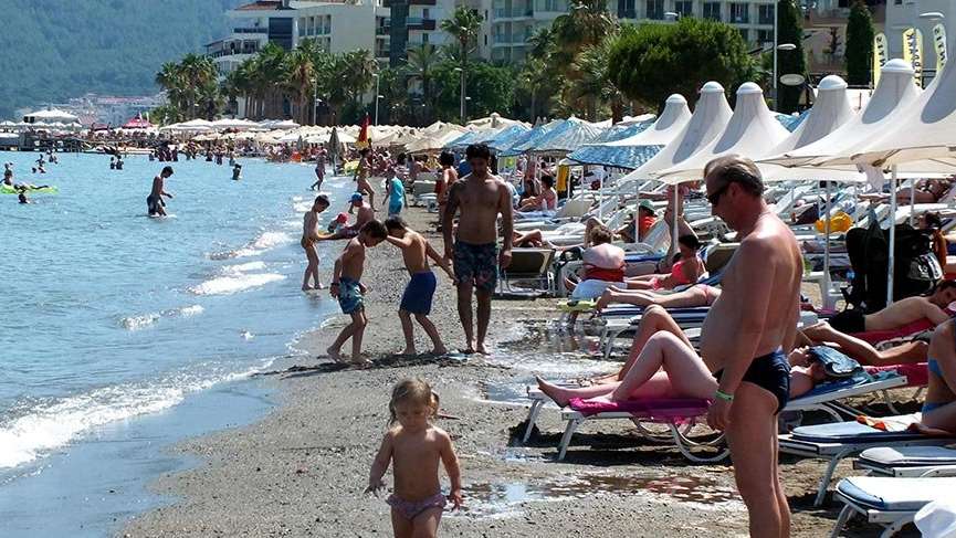 Türkiye’ye geçen yıl en çok Rus turist geldi