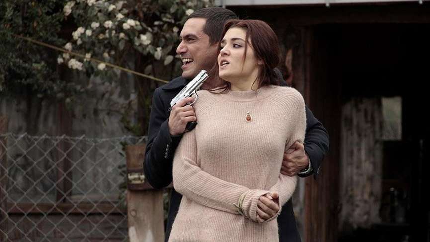 Siyah İnci 20. bölüm ile final yapıyor! Siyah İnci neden final yapıyor? Final izle!