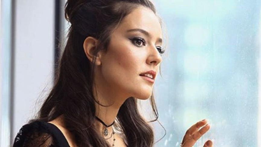 Pelin Akil: ‘İzlerken ağlayacaksın biliyorum anne, özür dilerim’