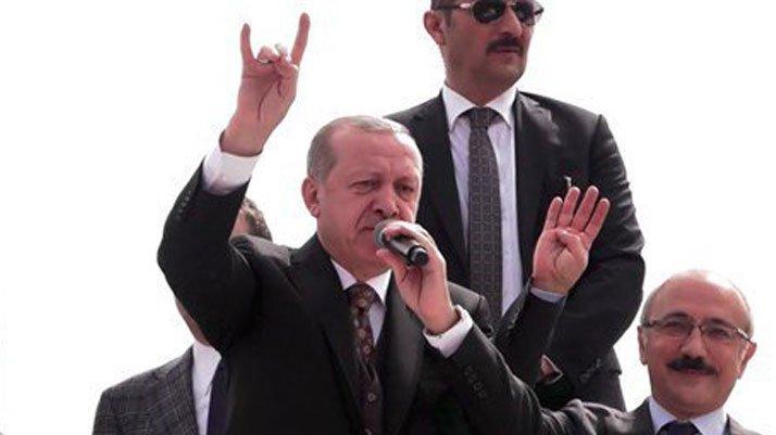Erdoğan Bozkurt işaret yaptı: Emir gelince ilk ben gideceğim