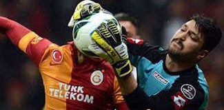 Aslan’a yerli eldiven!