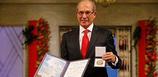 Nobel Barış Ödülü’nü Ahmet Üzümcü aldı
