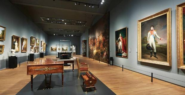 20- DEVLET MÜZESİ (AMSTERDAM, HOLLANDA)<br /><br />Sanat, zanaat ve tarih alanındaki parçaların sergilendiği müze, Hollanda Altın Çağı'na ait geniş bir tablo ve oldukça büyük bir Asya sanatı koleksiyonuna sahip.