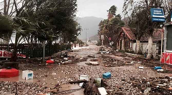 Antalya’da temizlik çalışmaları Sözcü Gazetesi