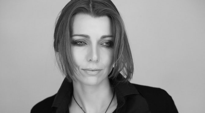 elif Åafak sözcü ile ilgili görsel sonucu