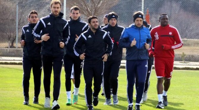 37-38 NUMARA TIĞ ÖRGÜ BAYAN PATİK YAPILIŞI 37-38 NUMARA TIĞ ÖRGÜ BAYAN PATİK YAPILIŞI