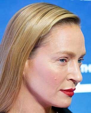 Bazıları Thurman'ın göz makyajı yapmadığını o yüzden böyle farklı göründüğünü ileri sürdü.
