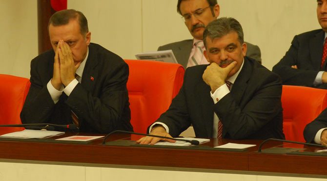 Erdoğan Abdullah Gül&#39;ü mecburen aday gösterdi&#39; - Son dakika haberleri
