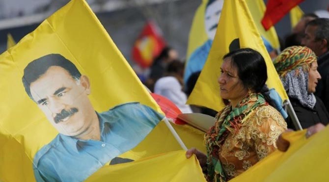 İtalya’dan Öcalan’a fahri vatandaşlık!