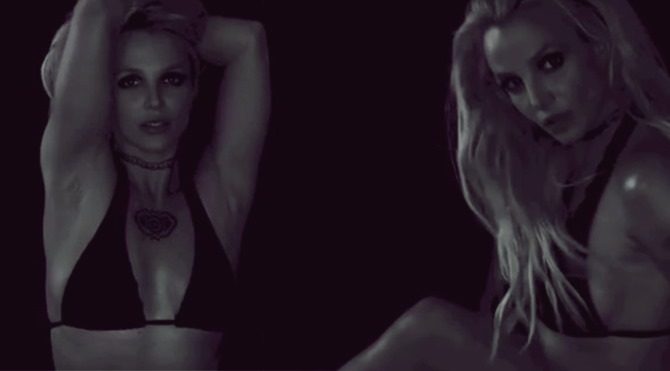 Britney Spears’dan gizemli bikini videosu