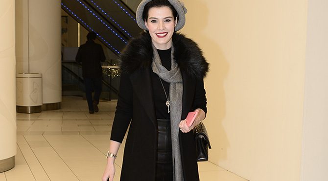 Hatice Şendil bebek alışverişinde