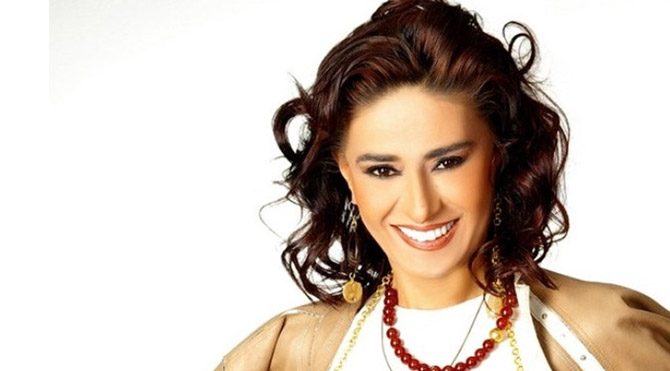 Yıldız Tilbe ‘Sevgililer Günü’ temalı reklamdan 3 milyon kazanacak