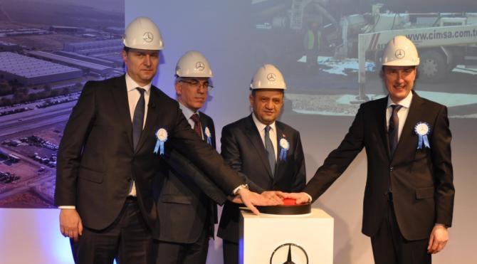 Bakan Işık, Mercedes Benz`in kamyon fabrikasının kapasite artırım yatırımın temelini attı