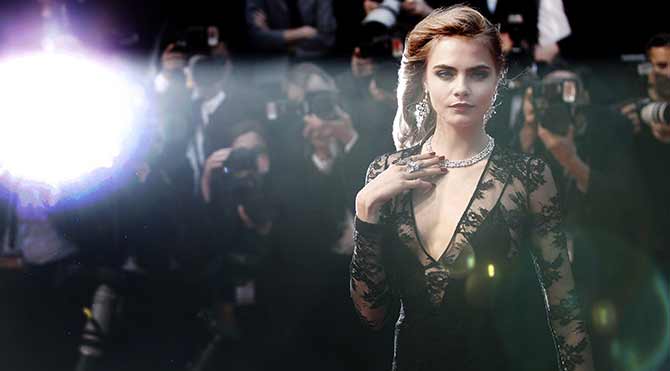 Cara Delevingne sevgilisine evlenme teklifi etti