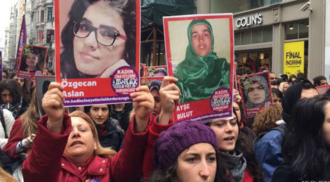 ozgecan-dogum-haritası3 Özgecan'ın vefatı, Türkiye'de kadınların algılanışı, kadınlara davranış, kadın hakları, kadınlarla ilgili hukuksal davalarda, kadına karşı olan her türlü negatif eylemin değişim dönüşmesi için çok güçlü bir dinamik olduğunu göstermekte.
