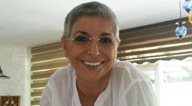 Naşide Göktürk apar topar hastaneye kaldırıldı