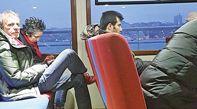 Mafya babası Akbil bastı