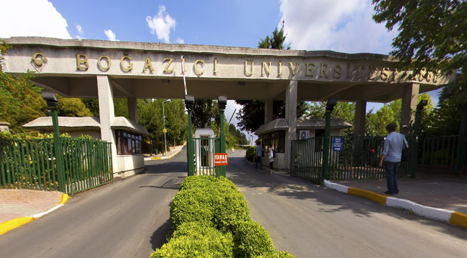 Boğaziçi Üniversitesi’nde ‘bombalı araç’ alarmı