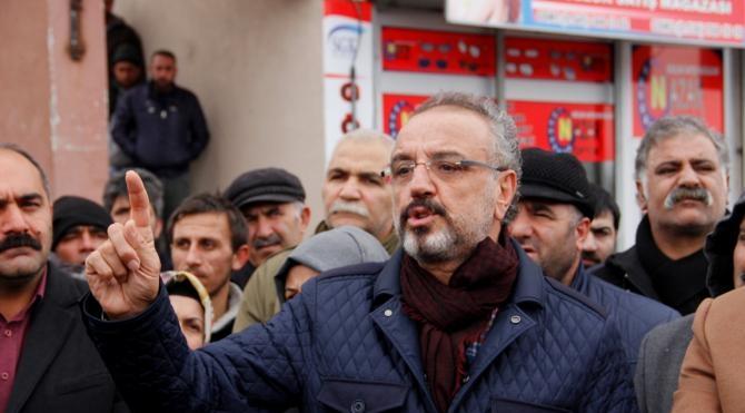 Sırrı Sakık: Bu topraklarda ölümü değil, yaşamı tanrılaştırın