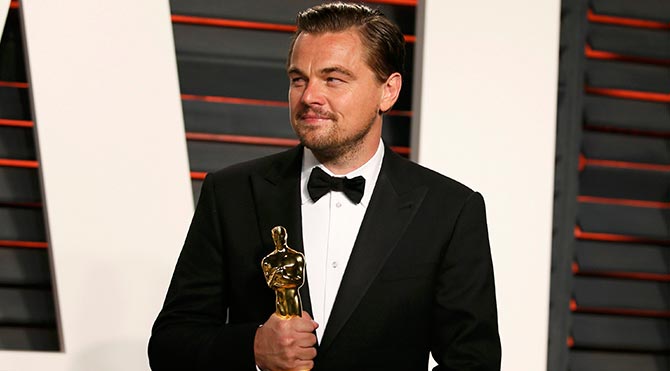 Leonardo DiCaprio Oscar’ı restoranda unuttu!