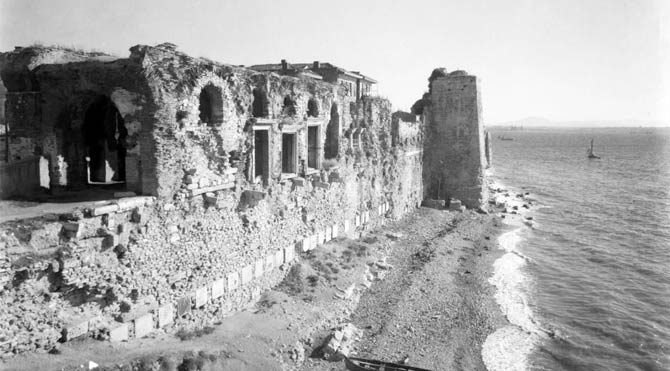 İstanbul’da 1600 yıllık saray yok oluyor