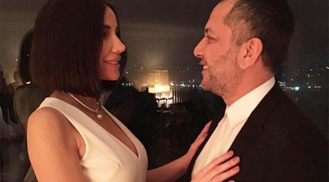 Gülşen sevgilisi Ozan Çolakoğlu ile söz yüzüklerini taktı