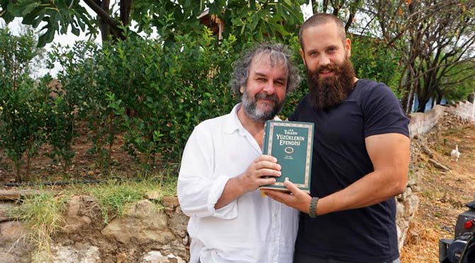 Peter ile birlikte dedesinin izini sürdü