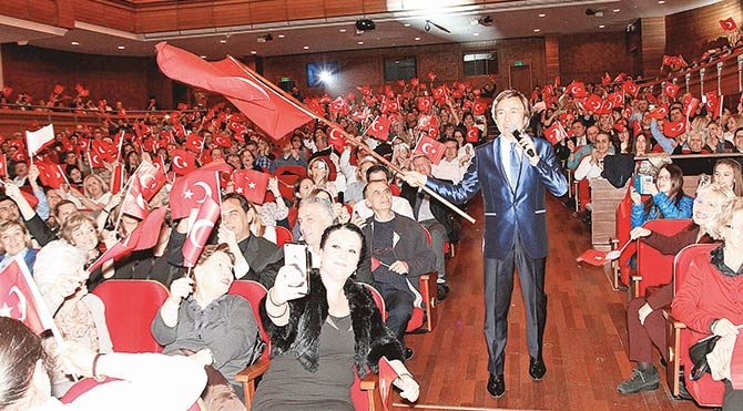 İzmir’de duygulu konser