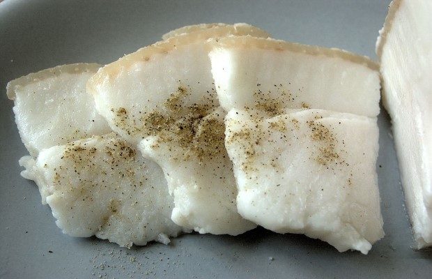 Kanlı pilavdan kafa peynirine Avrupa’nın en korkunç yemekleri Son