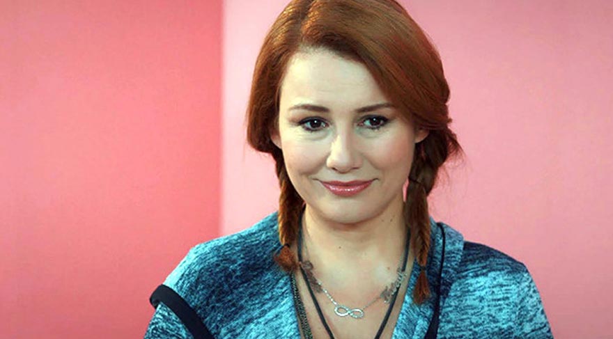 Deniz Seki yeni bestesini vekillere çaldı