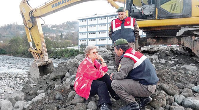 İş makinesini durduran kadın beraat etti