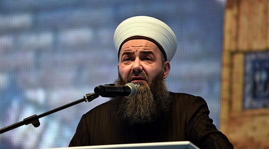 Cübbeli Ahmet Hoca: “Nişantaşı kaşarları vatandaşlıktan çıkartılsın”