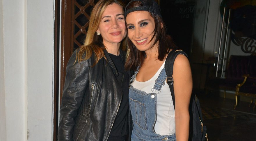 İrem Derici yaptığı açıklamayla şaşırttı