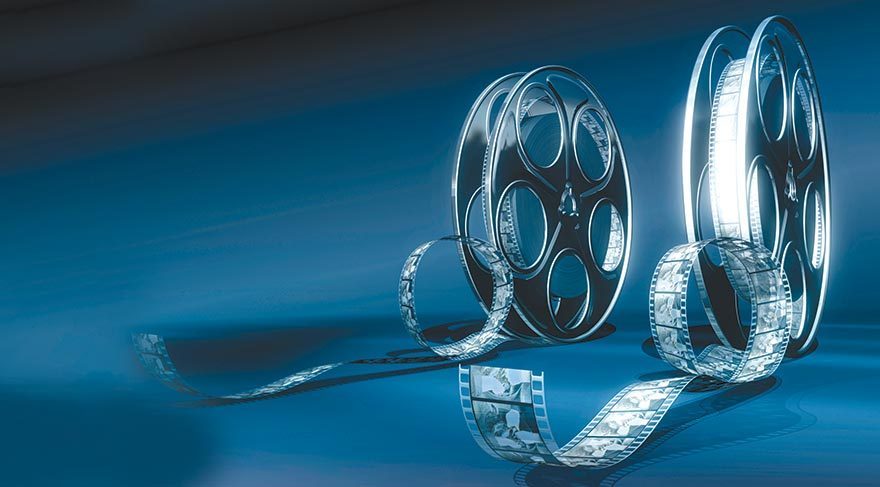 Filmlerle, kitaplarla dolu bir çocuk bayramı