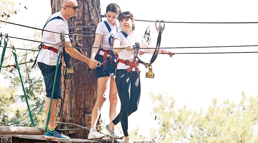Ukraynalı eczacıların ‘Survivor’ı
