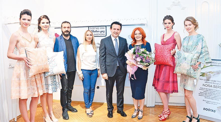 Yeni koleksiyona Özlem Süer dokunuşu