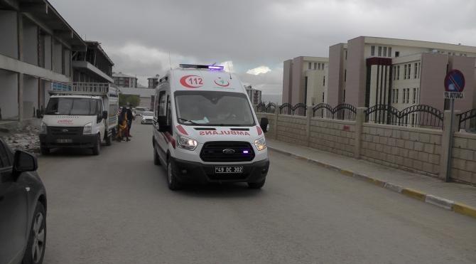 Varto'da PKK ateş açtı, 2 asker yaralı