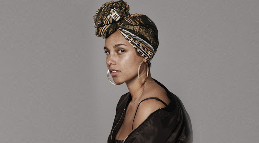 Alicia Keys makyaja savaş açtı