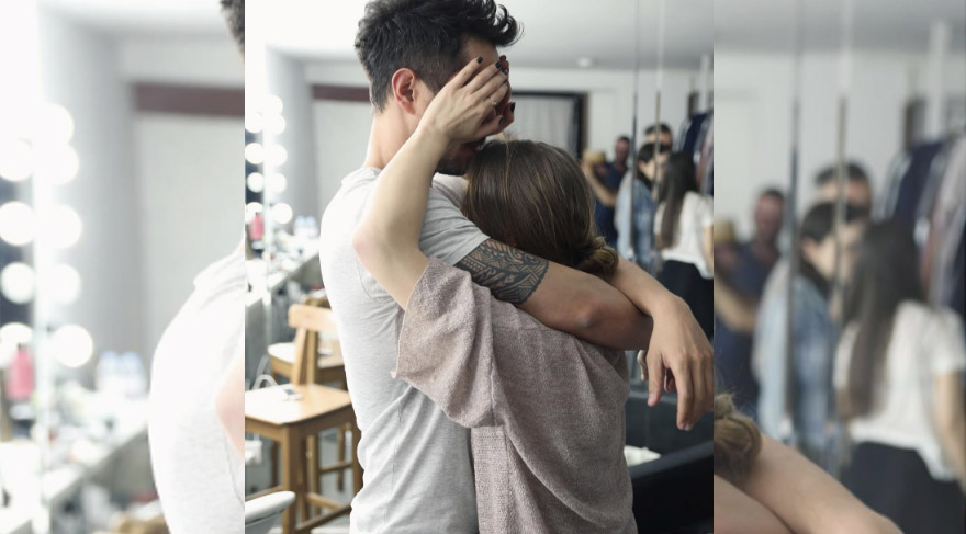 Aslı Enver ve Murat Boz’un pozunu ti’ye aldılar