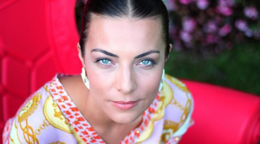 Burcu Kara’nın beklediği bebek geldi