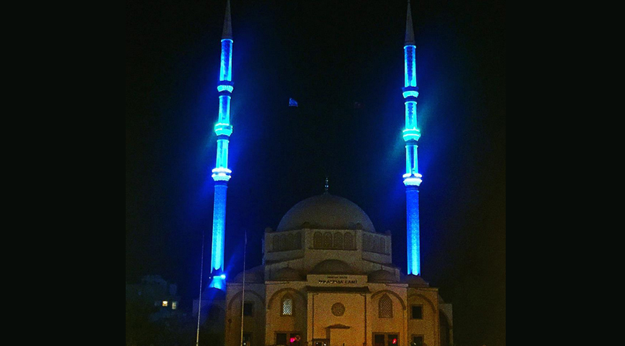 Gizem Özdilli Kıbrıs’tan paylaştı