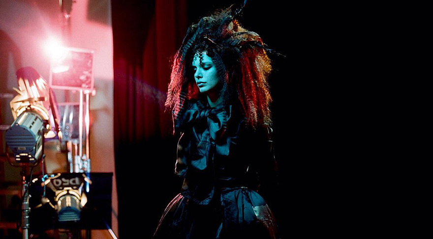 Kendall Jenner Marc Jacobs’un reklam yüzü oldu